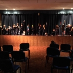 Aula de teatro trabalha autoconfiança