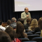 Universo do adolescente é tema de ciclo de palestras