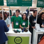 Estudantes participam da Feira de Miniempresas