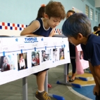 2º Ano EF realiza exposição de suas linhas do tempo