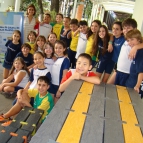 Escola recebe mobiliários do Projeto Reciclagem