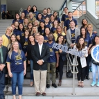 Educadores lassalistas encontram com o Ir  Superior