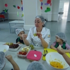 Creche 3: Salada de Frutas