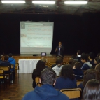 Palestra sobre cyberbullying orienta estudantes