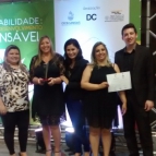 La Salle Canoas recebe premiação no Marcas e Líderes