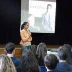 Ensino Médio assiste a palestra sobre Oratória