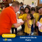 Homenagem ao sacerdote pela sua vocação