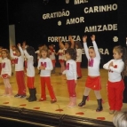 Colégio La Salle em homenagem às Mães