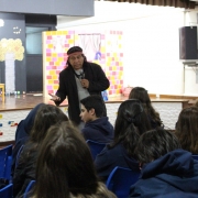 8º ano tem encontro com o escritor Daniel Munduruku