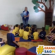  1º ANO, turma 111 - VISITANDO A BIBLIOTECA DA ESCOL