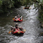 Estudantes do EM realizam Rafting em Três Coroas