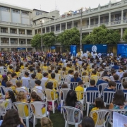 Mais de 1.500 pessoas participam de missa da Rede 