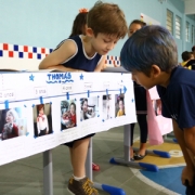 2º Ano EF realiza exposição de suas linhas do tempo