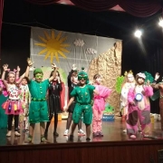 Alunos 2º anos realizam peça teatral