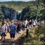 As turmas do 9° ano realizam saída de estudos