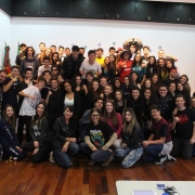 Ensino Médio apresenta paródias inspiradas no rock