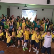 Torcida La Salle Vibra com o Brasil!