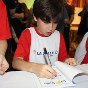 Noite de Autógrafos dos livros “Nossas Histórias”