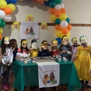 2º Ano do EF realiza festa para Cachinhos Dourados