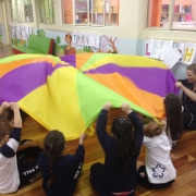 Ed. Infantil aprende Inglês por meio de cantigas