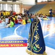 Missa celebra crianças, educadores e NSr.ª Aparecida