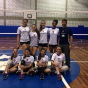 Equipe de vôlei disputa final nesta sexta, 25