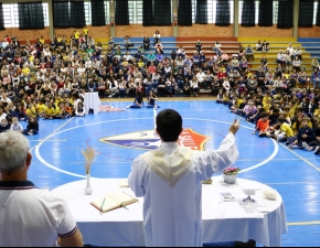 Missa Eucarística em homenagem ao Dia das Mães