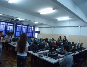 Recepção dos alunos da Escola Ney Gomes