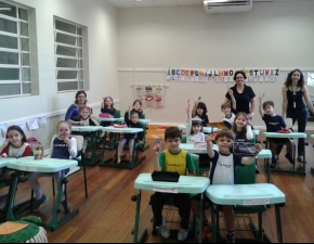 Pré 2 visita sala de aula do 1º ano/EF