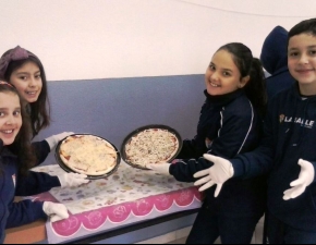 4º ano prepara pizzas na aula de Matemática