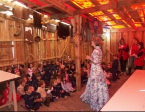 O tradicionalismo invade a escola