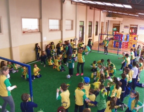 Turmas do 1º ano agitam com a Copinha