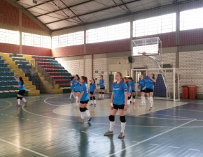 Vôlei feminino conquista 2º lugar no Grand Prix