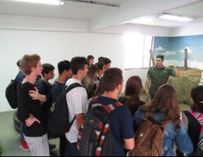 Saída pedagógica ao Museu Militar