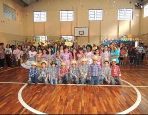 Festa Junina 2015 - 4º ano B - dança