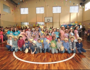 Festa Junina 2015 - 5º ano A - dança