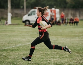   Professora lassalista é campeã brasileira de rugby