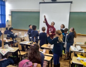 Modalidade olímpica na aula de Educação Física