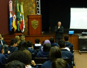 Palestra com professor Augusto Teixeira